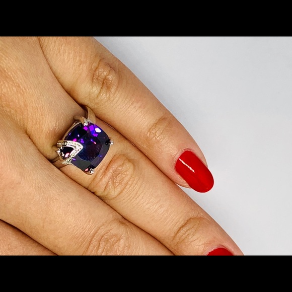 🌟Host Pick🌟 Amethyst Silver Ring - Picture 5 of 6